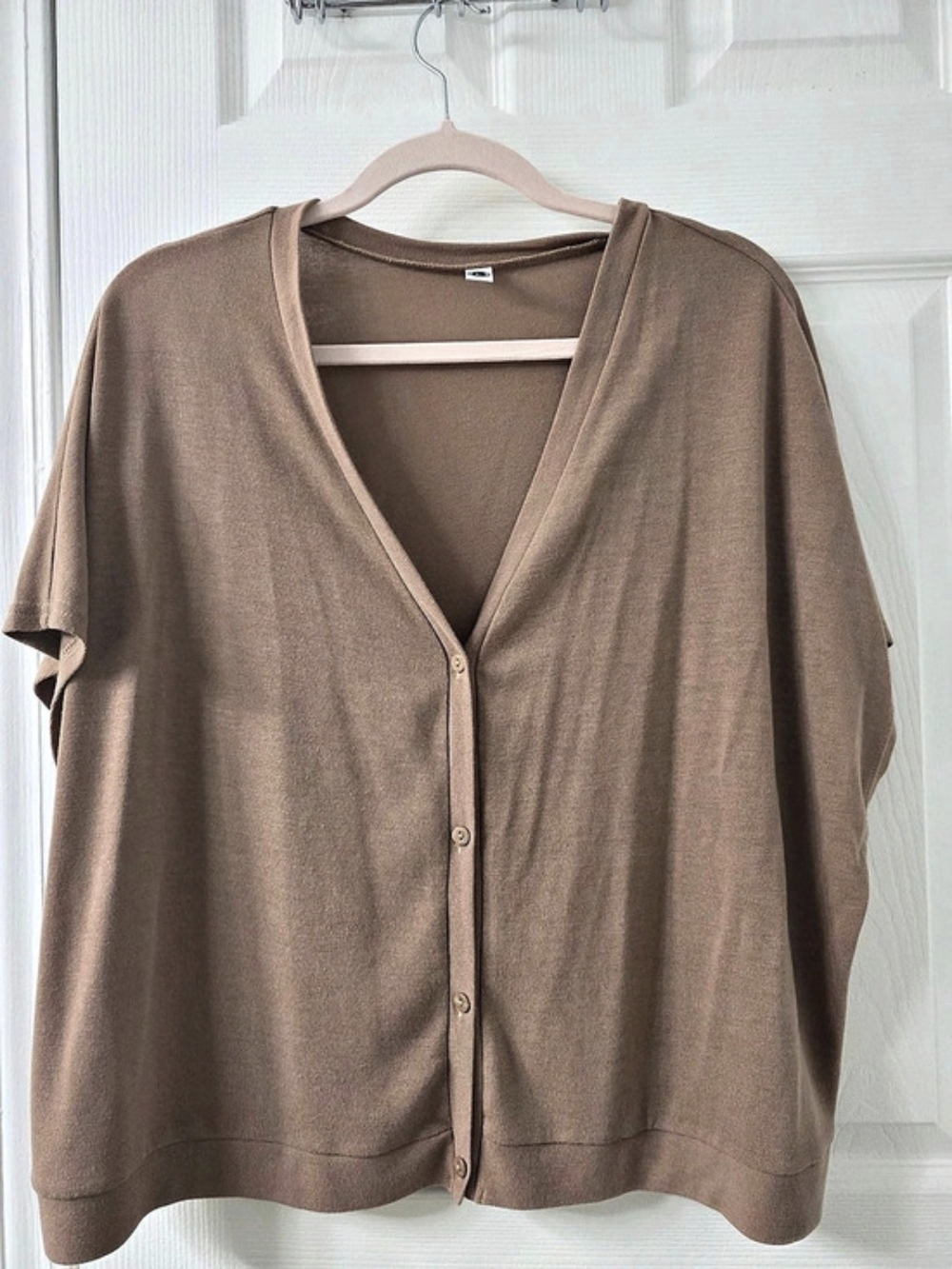 Short Sleeve Top in Brown Large Like New